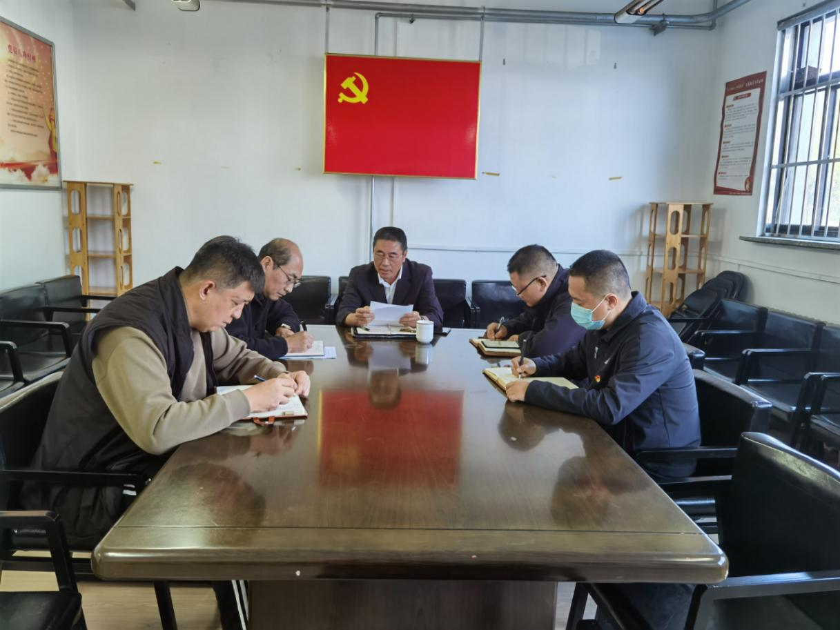 am8亚美控股辅导杨祥方同道到得天力支部发展专题调研